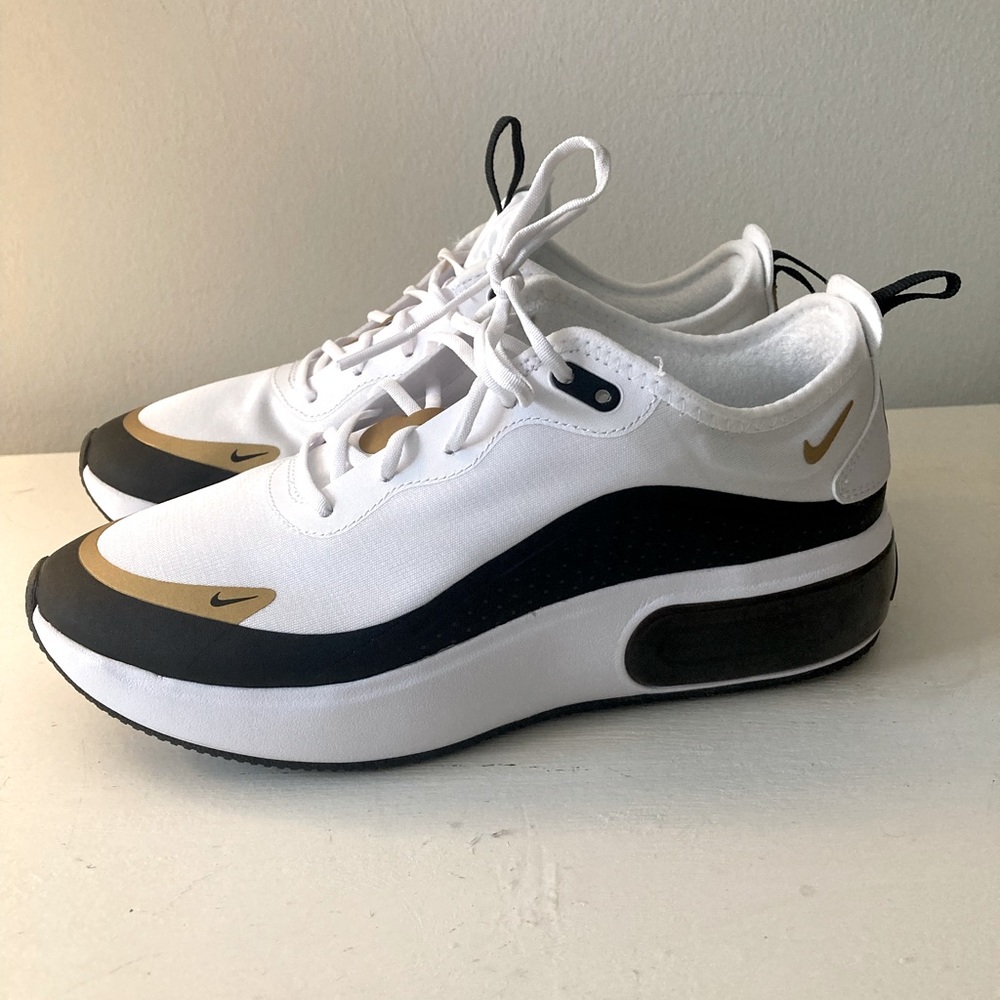 Nike shoe